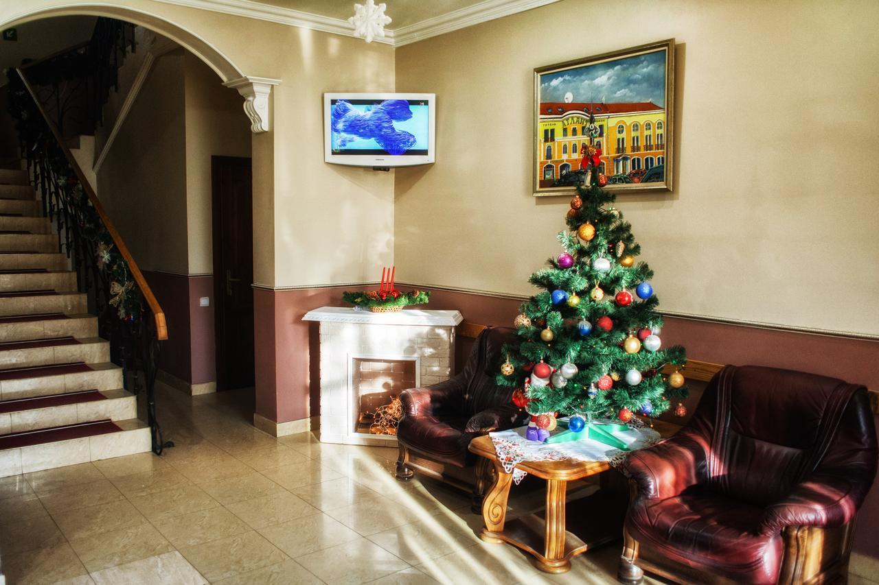 Atlant Hotel أوزهورود المظهر الخارجي الصورة