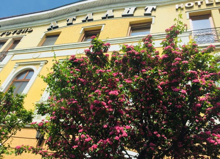 Atlant Hotel أوزهورود المظهر الخارجي الصورة
