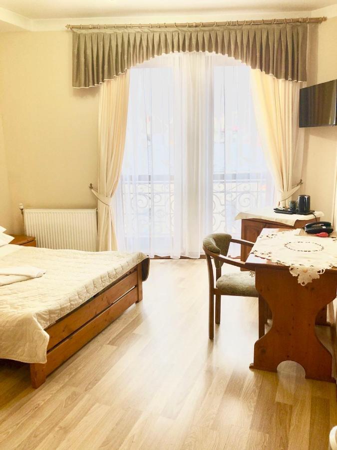 Atlant Hotel أوزهورود المظهر الخارجي الصورة
